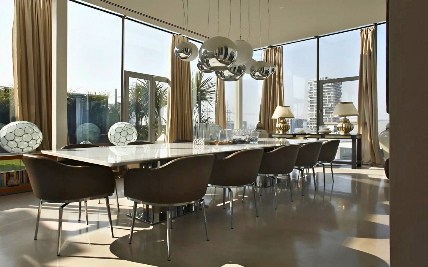 Jasny i panoramiczny penthouse z tarasami w pobliżu Nolo, Mediolan