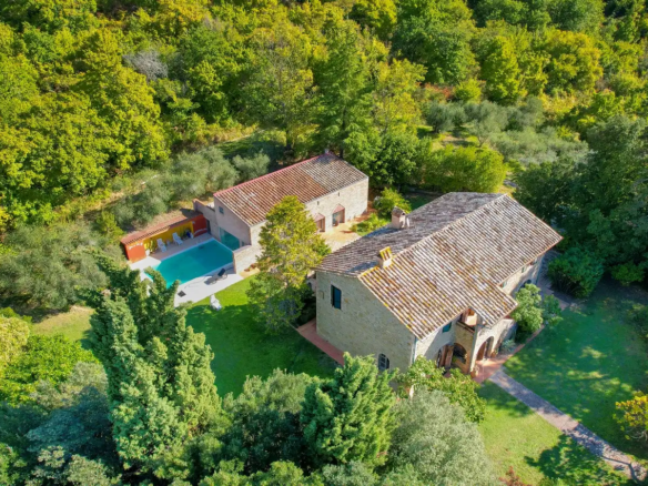 IB 419 Villa e dependance Perugia
