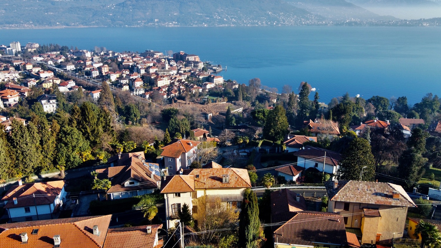 Charmante antieke villa met uitzicht op het meer in Baveno