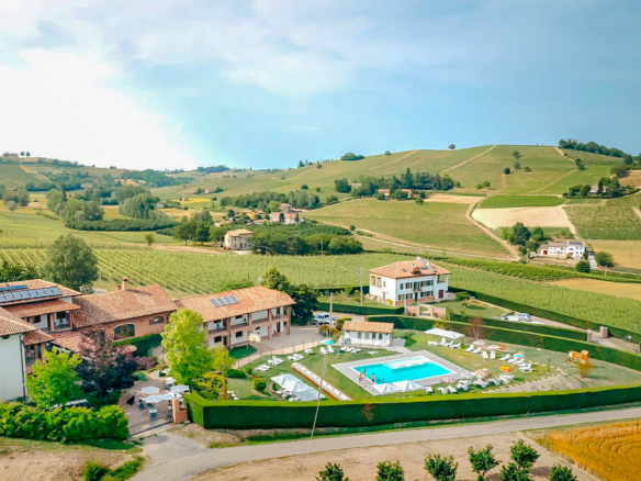Agriturismo and Villa with Vineyards and Pool in Southern Piedmont