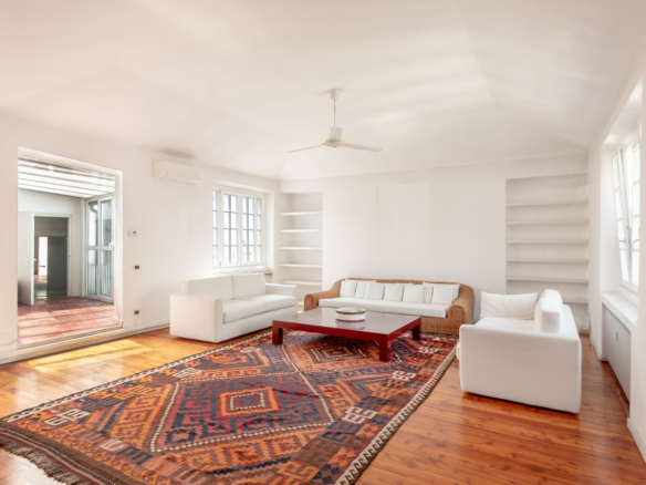 Prestigious Two-Level Apartment with Bright Veranda in the Heart of Milan's Historic Centre