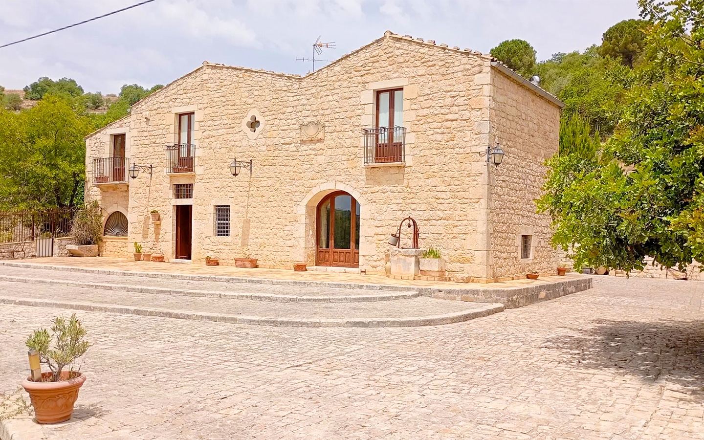 Casale Immerso Nella Natura A Pochi Km Da Modica