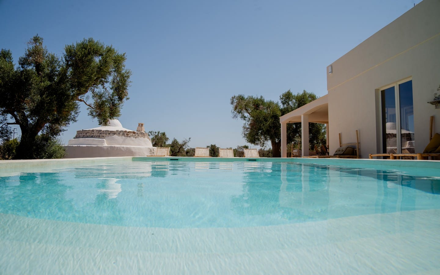 Elegante Villa mit Pool und altem Trullo im Itria-Tal