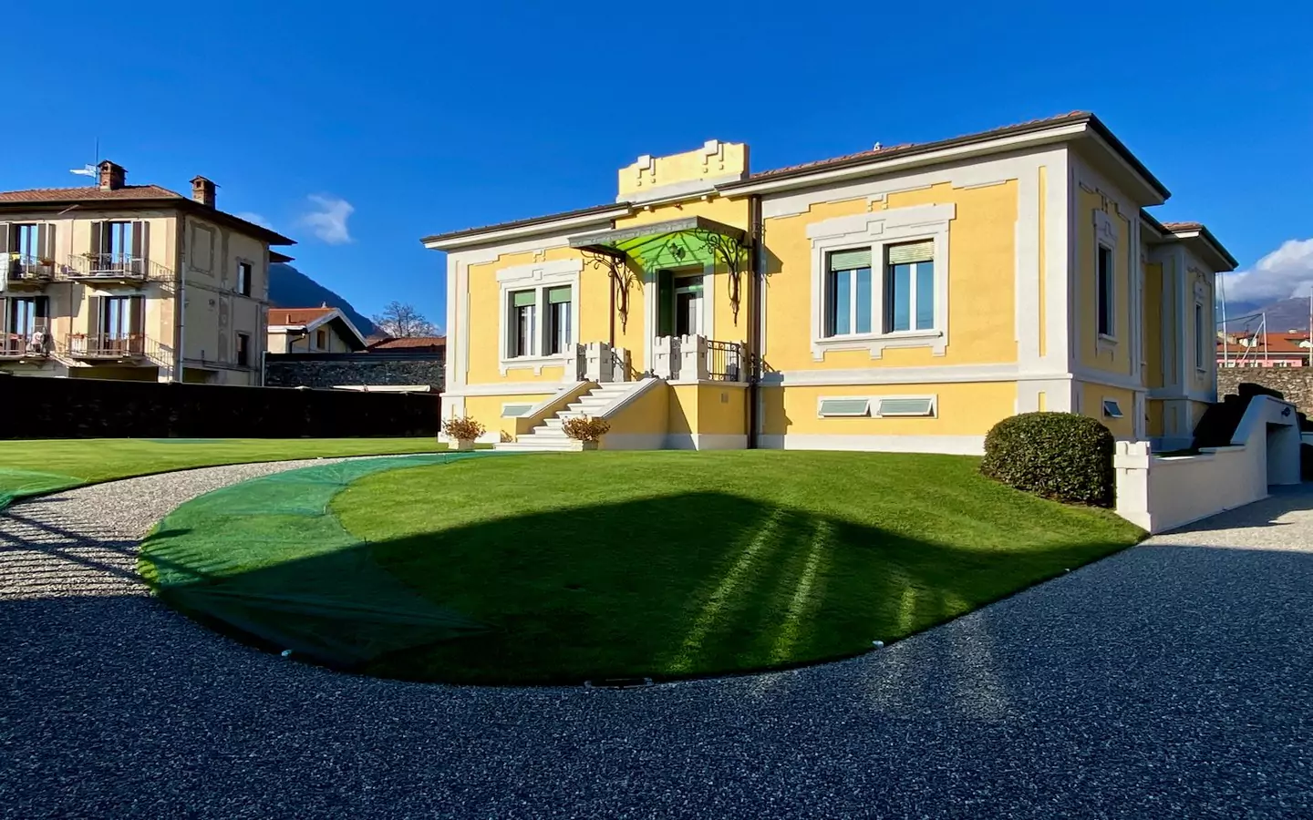 Elegante Villa D’Epoca Nel Cuore Di Verbania