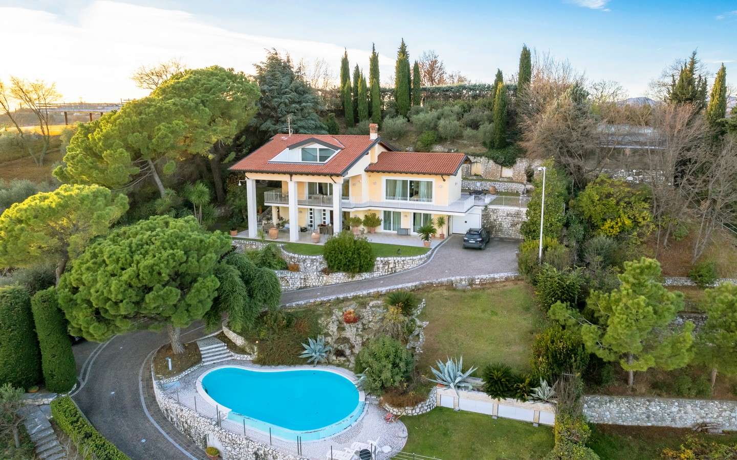 Magnifica Villa Con Piscina Vista Lago - Padenghe Sul Garda