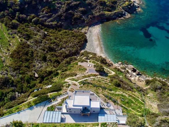 Vidunderlig renoveret villa med adgang til havet - Andros (Kykladerne)