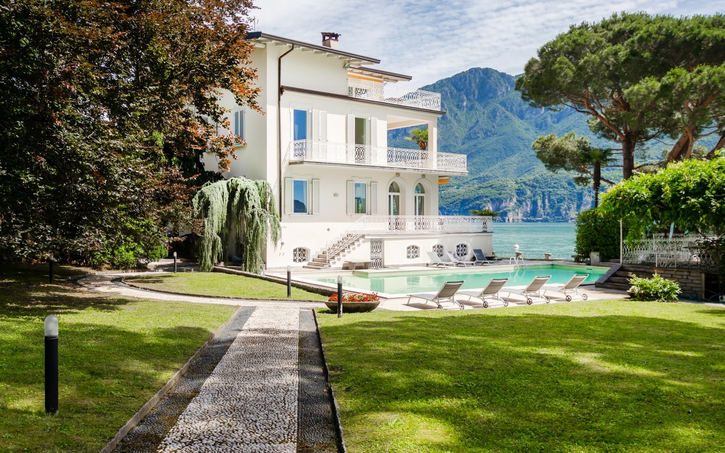 Prachtige villa Pieds Dans L'Eau aan het Comomeer