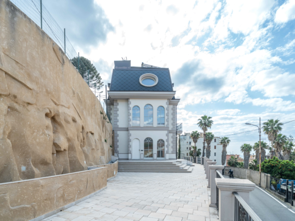 Neue Liberty Villa im Zentrum von Sanremo