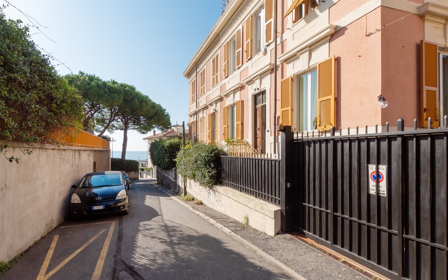 Genova Albaro