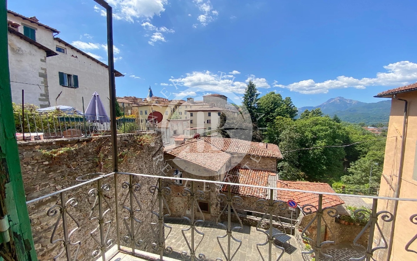 Unabhängige Wohnung im historischen Zentrum von Barga