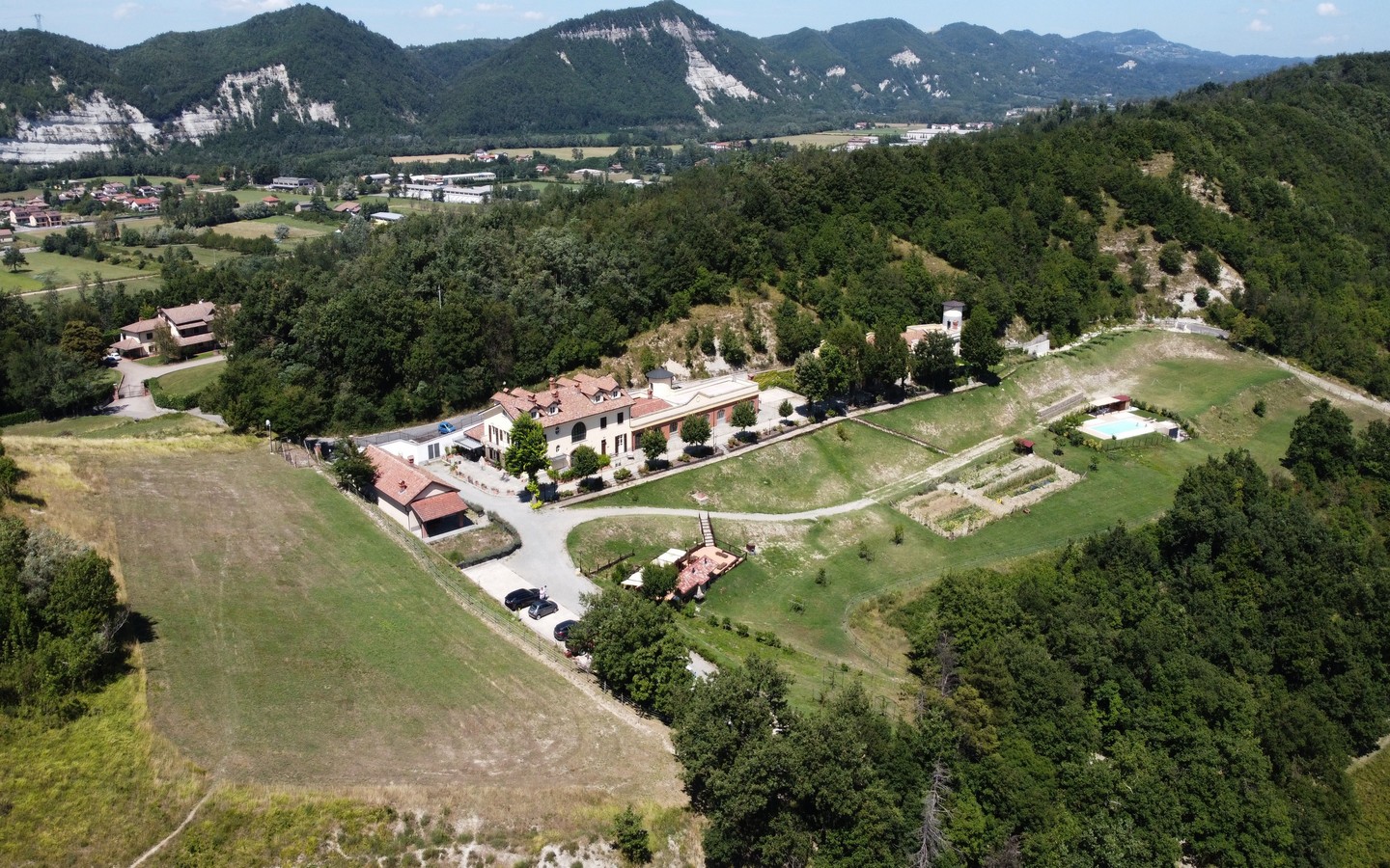 Renovierte Wohnung in einer Wohnanlage inmitten der Natur in Vignole Borbera