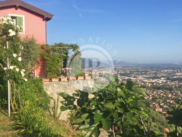 Delizioso Casale Ristrutturato Con Vista Panoramica