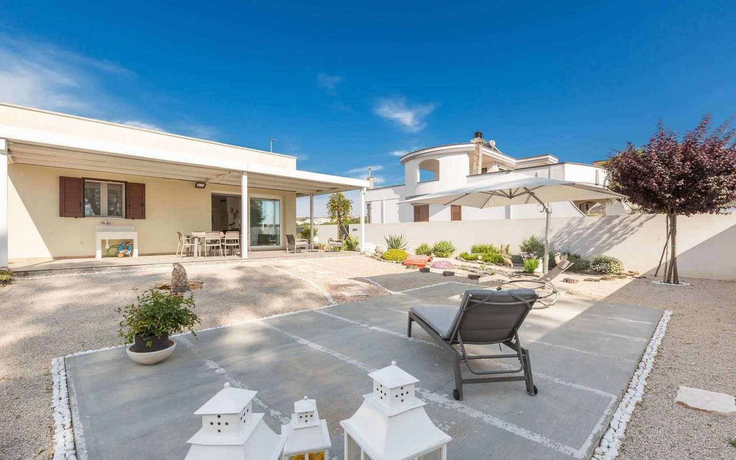 Moderna Villa Di Ultima Generazione Con Giardino