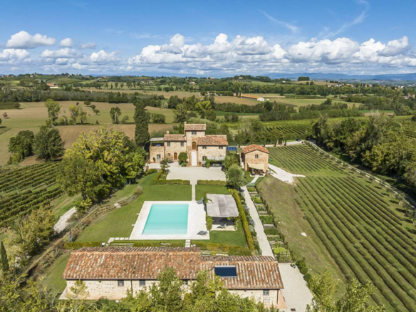 Splendida Proprietà Con Vista Su Montepulciano