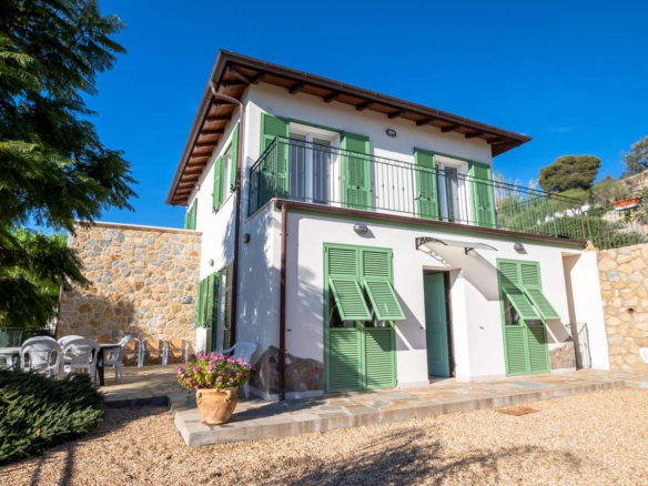 Villino Con Vista Mare E Giardino A Pochi Minuti A Piedi Dal Mare - Bordighera