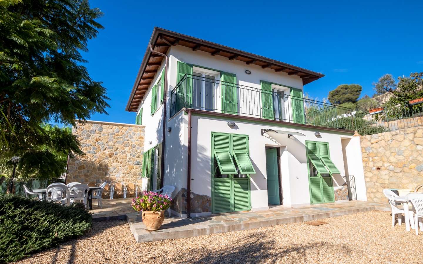 Villino Con Vista Mare E Giardino A Pochi Minuti A Piedi Dal Mare - Bordighera