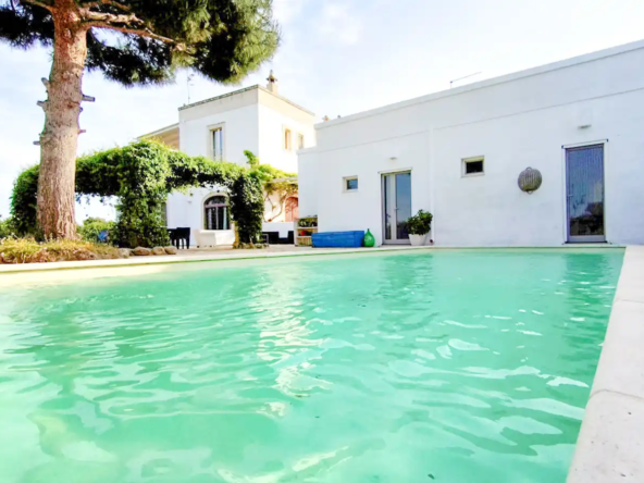 Elegante Masseria con piscina e vista mare, Agro di Savelletri