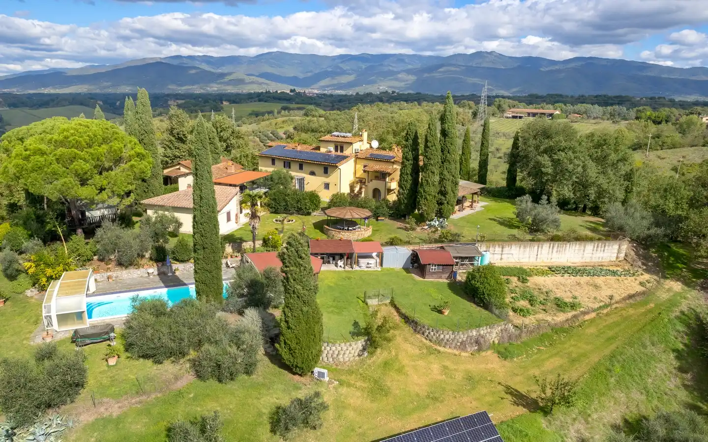 IB 740 Tenuta in vendita Terranuova Bracciolini Arezzo(1)