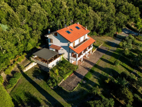 AI 54 Dimora di pregio con vista panoramica sulla Costa degli Etruschi