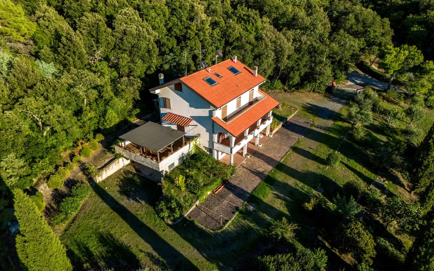 AI 54 Dimora di pregio con vista panoramica sulla Costa degli Etruschi