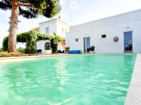 SI 101 Agritourisme vue mer à vendre à Fasano, Pouilles