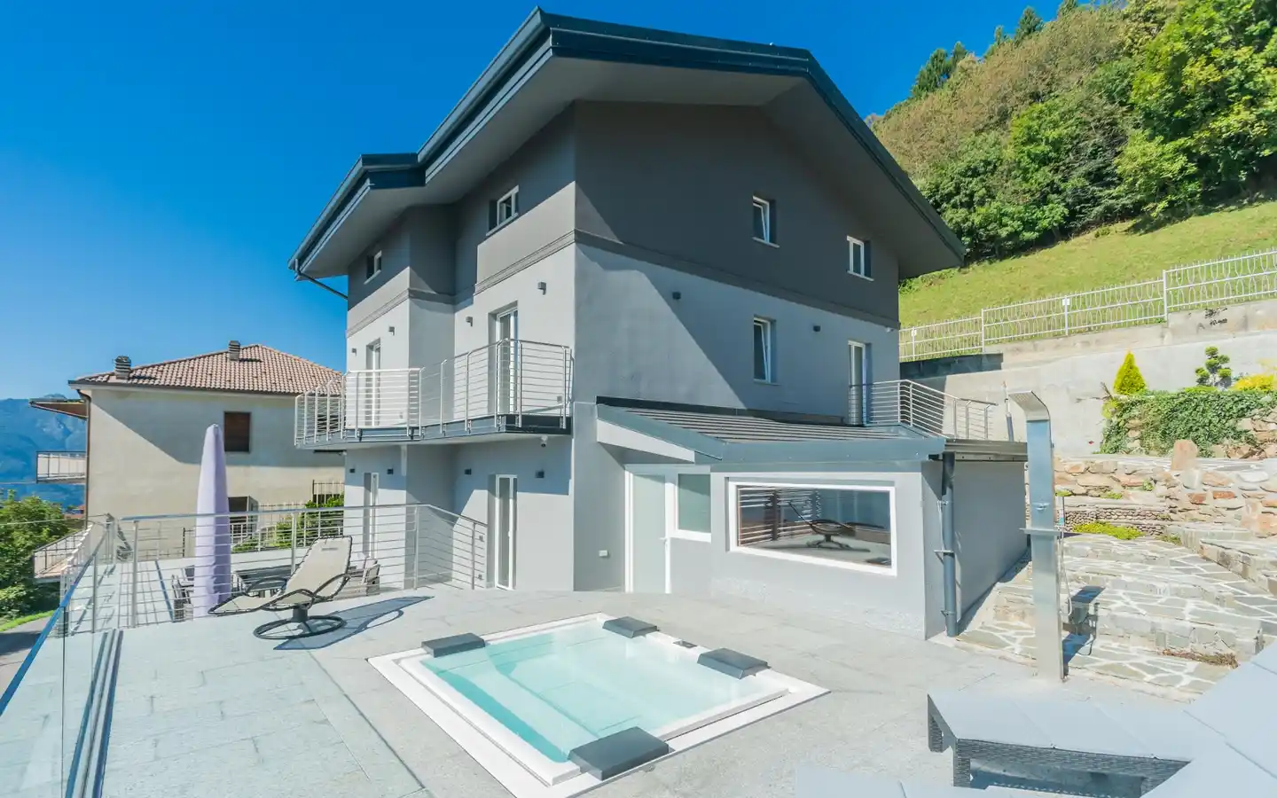IB 826 Villa di Prestigio tra Lago e Piste da Sci a Casargo