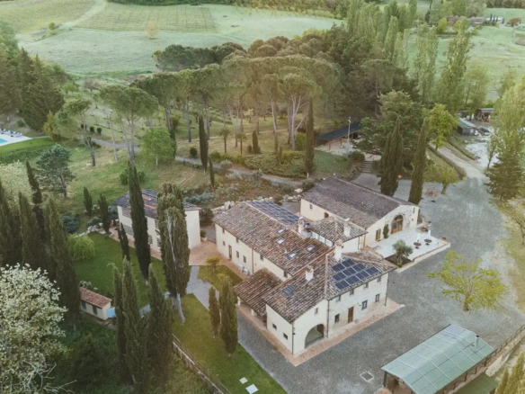 IB 819 Eiendom med svømmebasseng i Barberino Tavernelle (1)