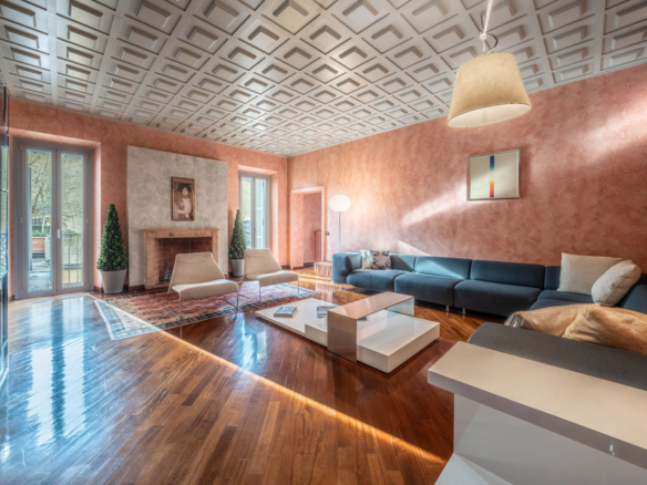 Elegante appartamento in palazzo storico, Strada Repubblica, Parma