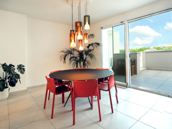 Modern Penthouse With Panoramic Terrace in Parma, Via Spezia