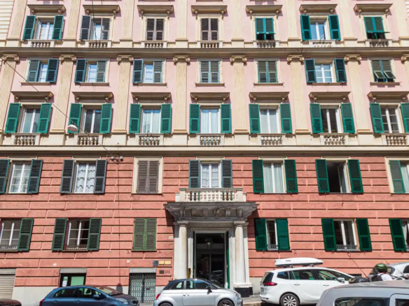 IB 861 Appartamento storico nel cuore di Genova (1)