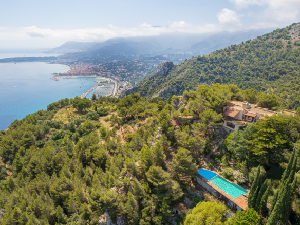 Esclusiva Proprietà Con Vista Panoramica Sulla Costa Azzurra, Mortola Superiore