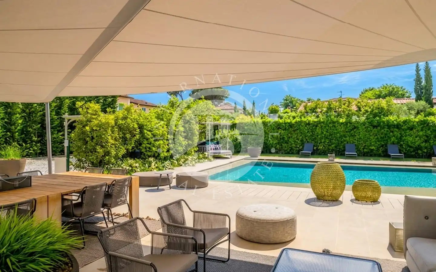 Esclusiva Villa Con Piscina E Giardino A Forte Dei Marmi