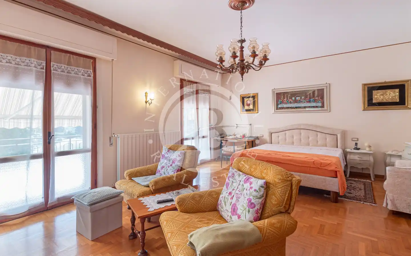 Villa di prestigio in Nuda Proprietà a Montepulciano