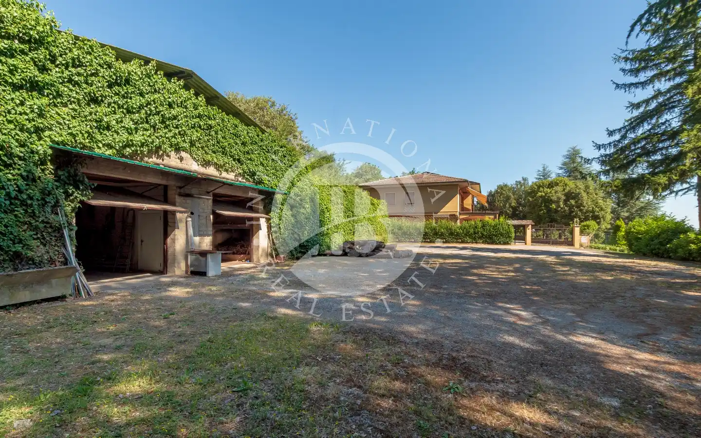 Villa di prestigio in Nuda Proprietà a Montepulciano