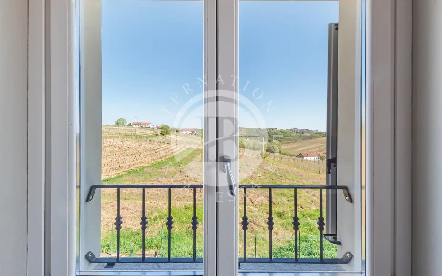 Renovated Villa with Pool in Monferrato