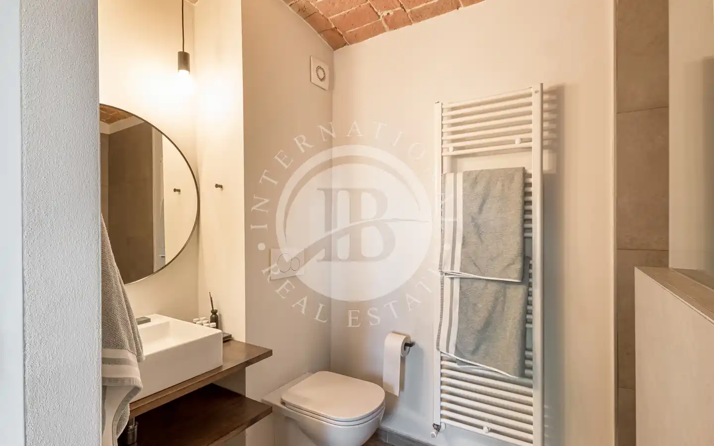Renovated Villa with Pool in Monferrato