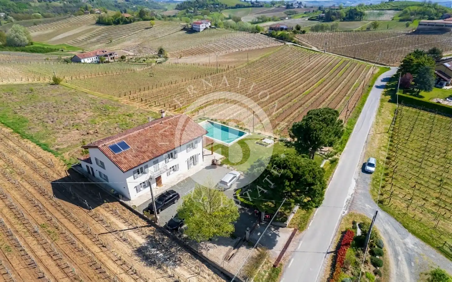Renovated Villa with Pool in Monferrato