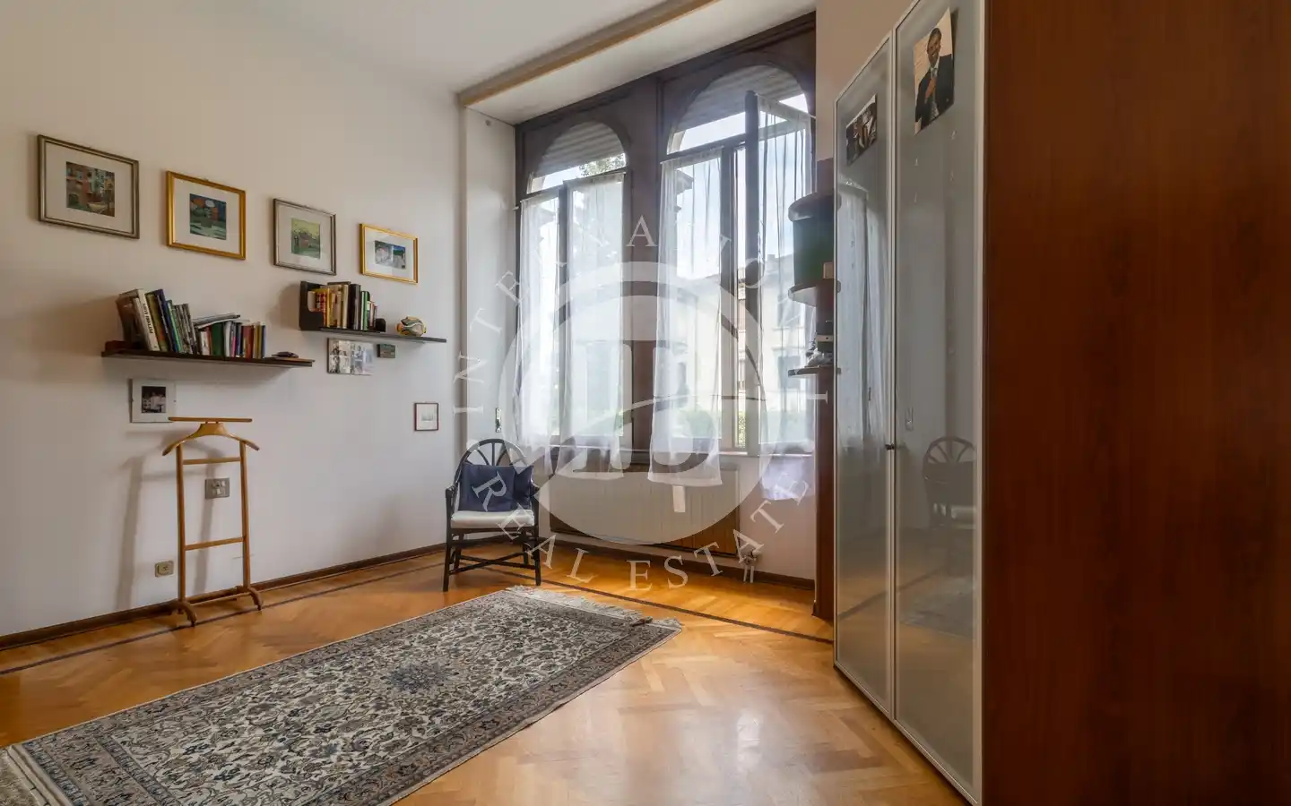 Prestigiosa Residenza In Villa Del 1900 Con Parco Secolare – Varese