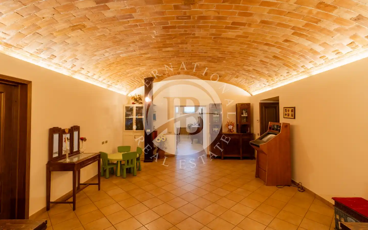 Prestigiosa Residenza In Villa Del 1900 Con Parco Secolare – Varese