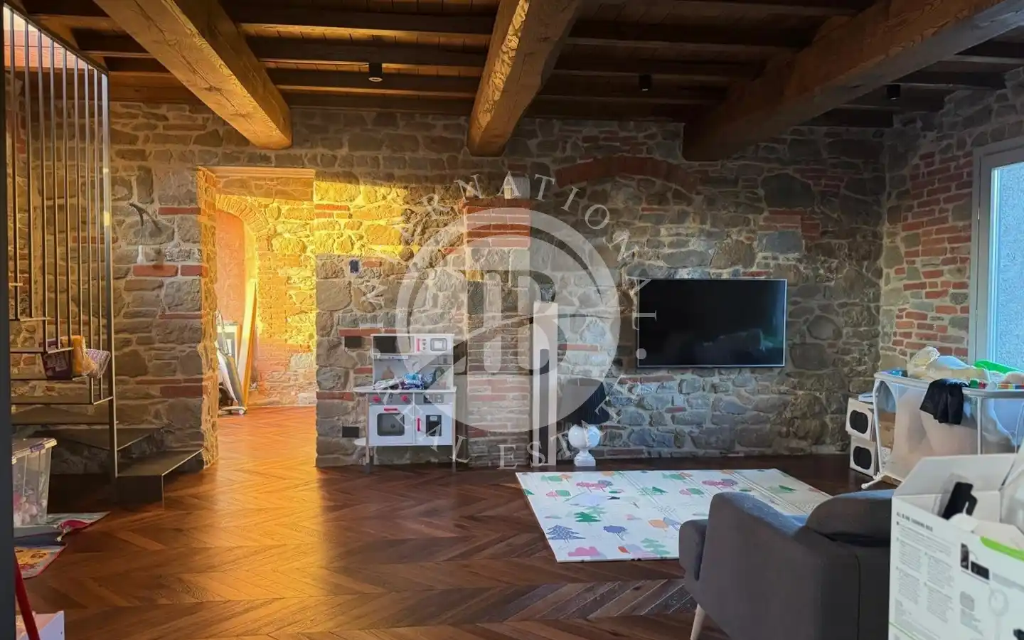 Casale Moderno Di Nuova Costruzione A Castiglion Fiorentino