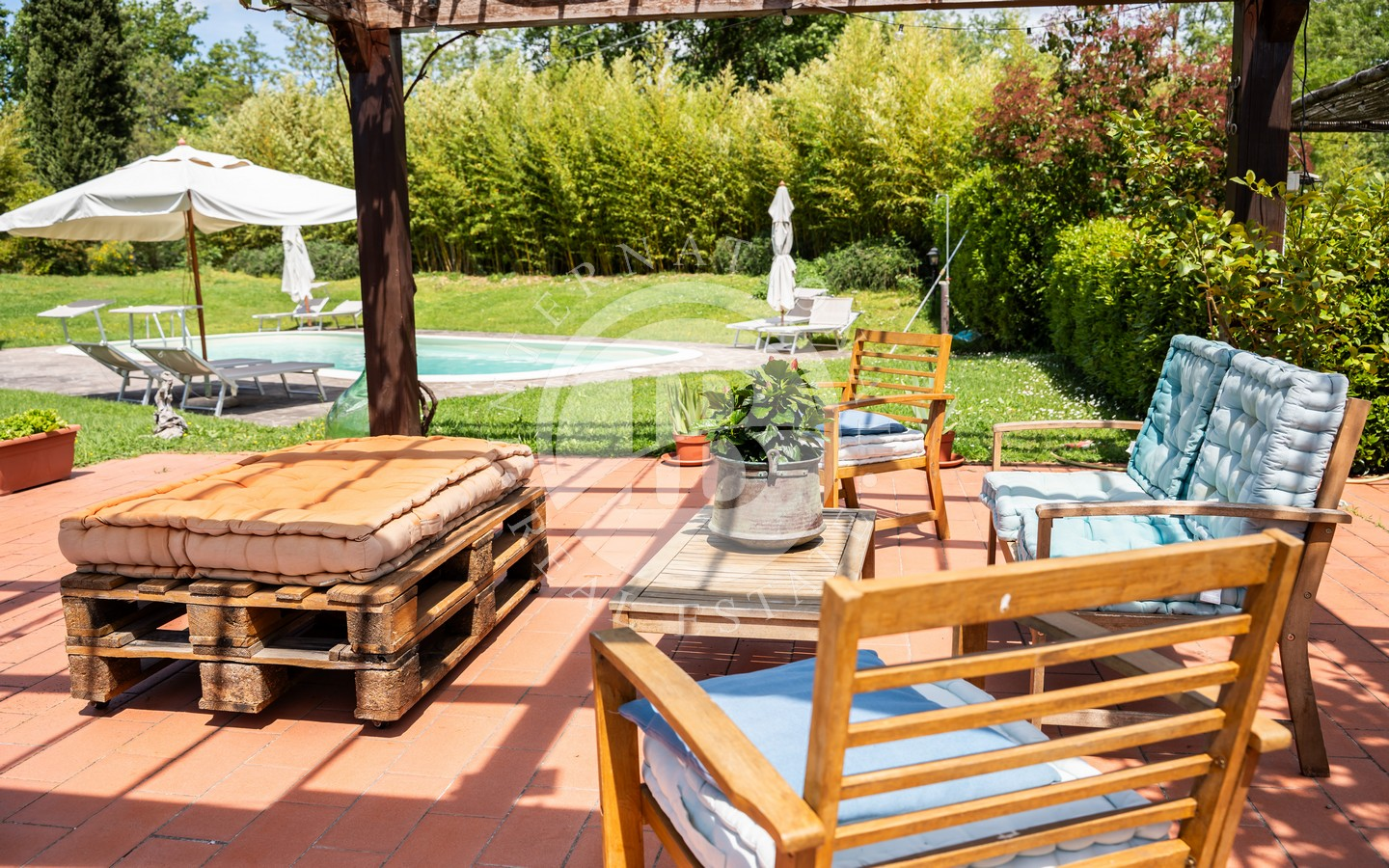 Porzione Di Casale Toscano Con Piscina, Dependance E 4.200 mq Di Terreno