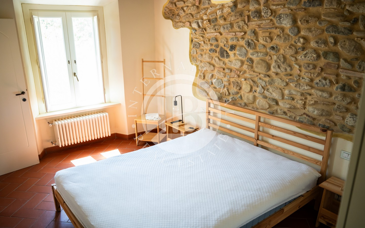 Porzione Di Casale Toscano Con Piscina, Dependance E 4.200 mq Di Terreno