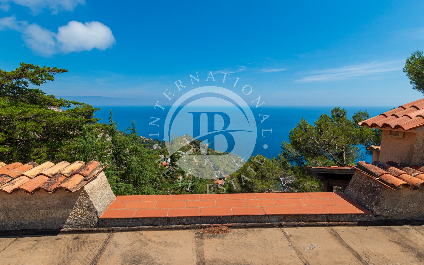 Esclusiva Proprietà Con Vista Panoramica Sulla Costa Azzurra, Mortola Superiore