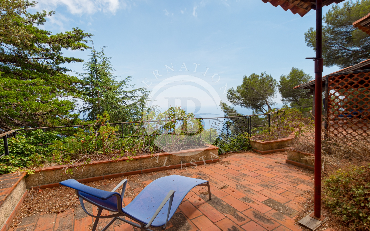 Esclusiva Proprietà Con Vista Panoramica Sulla Costa Azzurra, Mortola Superiore