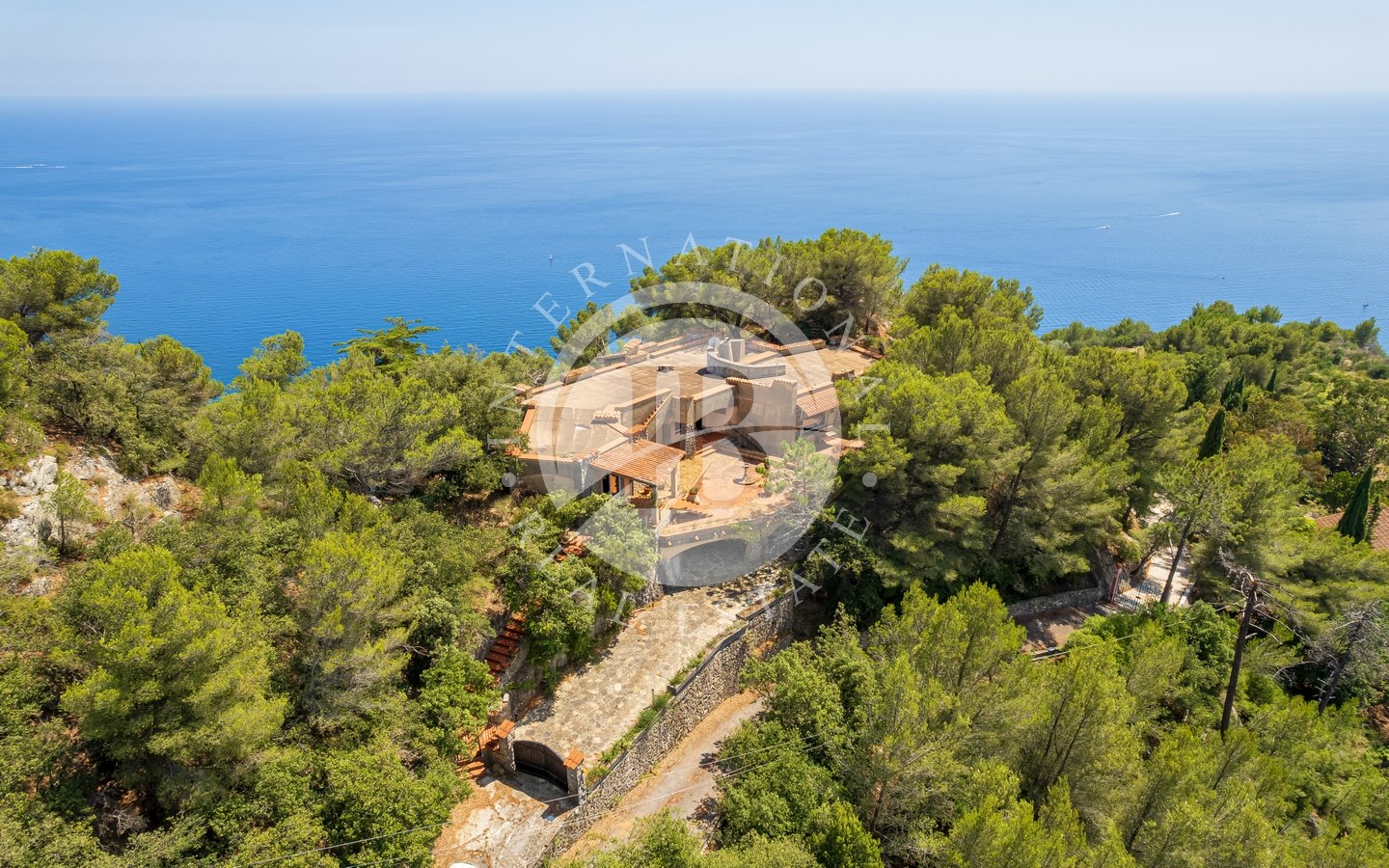 Esclusiva Proprietà Con Vista Panoramica Sulla Costa Azzurra, Mortola Superiore