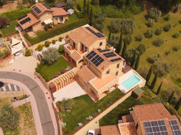 Villa Di Nuova Costruzione Con Vista Mare, Terrazze Panoramiche E Possibilità Di Piscina