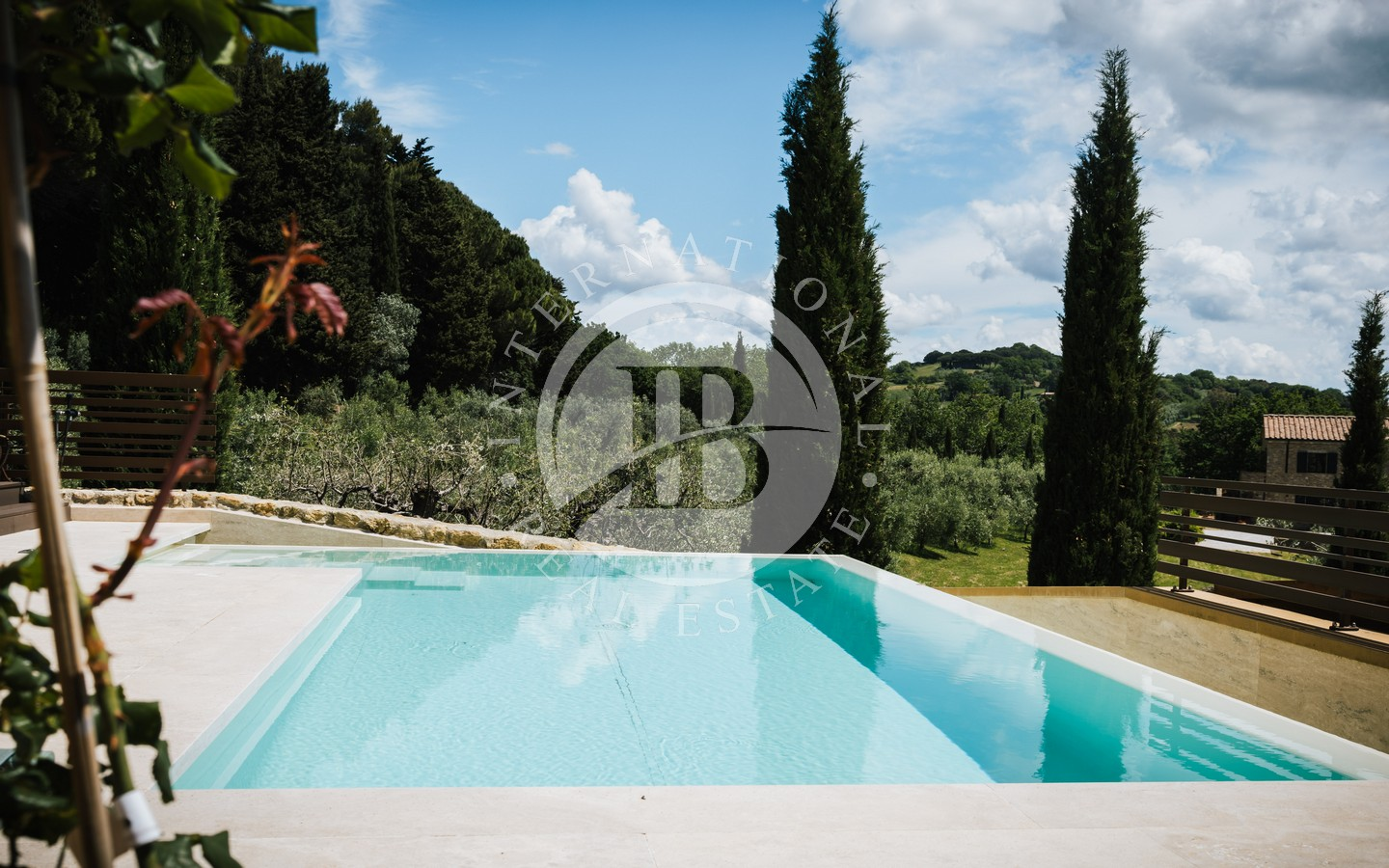 Villa Di Nuova Costruzione Con Vista Mare, Terrazze Panoramiche E Possibilità Di Piscina